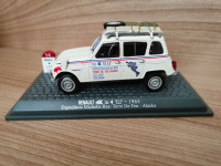 Renault 4L les 4 "ELLE"